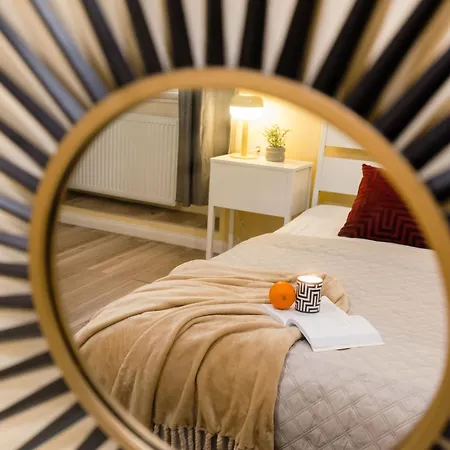 Experience City Nightlife From A Sleek Lavish Pad Budapest